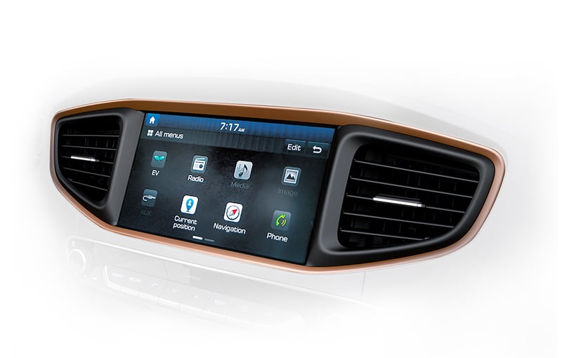 8 inches touch screen of Ioniq Electric